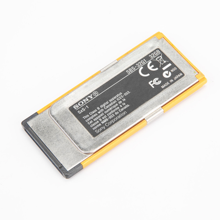 Sony SBS32G1 SXS-1 32GB Memory Card for the XDCAM EX Camcorder Models PMW-EX1R, PMW-350L and PMW-350K