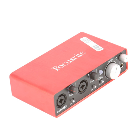 Focusrite Scarlett 2i2 2-Input/2-Output Portable USB Audio Interface with 2x Microphone Preamplifiers, 96 KHz/24-bit Conversion
