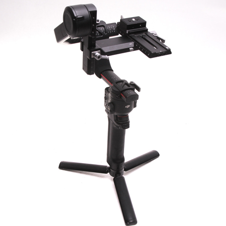 DJI RS 3 Pro Combo Gimbal Stabilizer