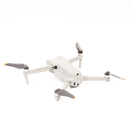 DJI RS 3 Pro Combo Gimbal Stabilizer