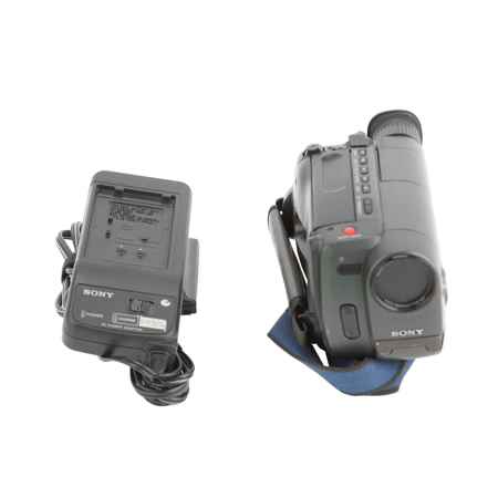 Sony CCD-TRV112 Handycam Camcorder - SKU#1804154