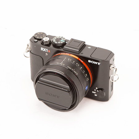 Sony Cyber-Shot DSC-RX1R II Full Frame Digital Camera