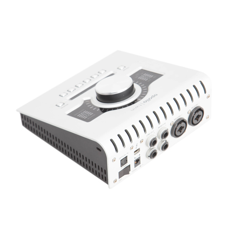 Universal Audio Apollo Twin Duo Audio Interface with Real-time UAD2 Processing and Thunderbolt, 20Hz-20kHz Frequency Response
