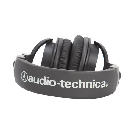 Audio-Technica ATH-M50x Professional Monitor Headphones, with 9.8' Interchangeable Coiled and Straight Cables, Black