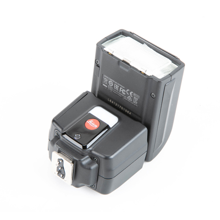 Leica SF 40 TTL Flash, GN 131.23' / 40m, ISO100