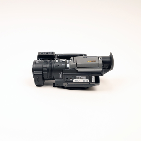 USED Sony DSR-PD170 Mini DVCAM Professional Camcorder - (180 Hours