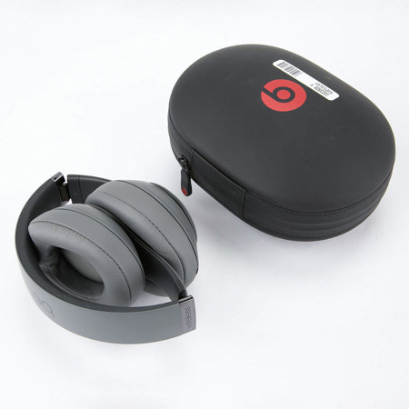 Beats Studio 3 Wireless Noise Cancelling Headphones - Gray SKU#1823928