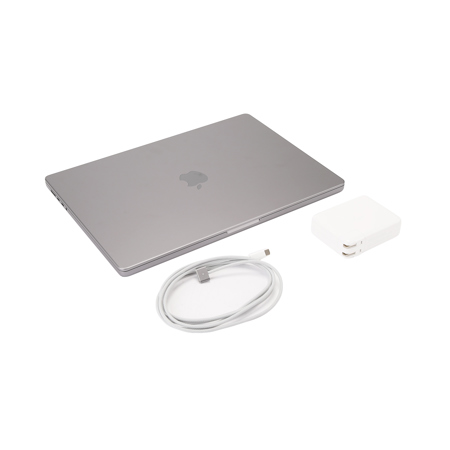 French Canadian Apple MacBook Pro 16.2" Liquid Retina XDR Display - Early 2023