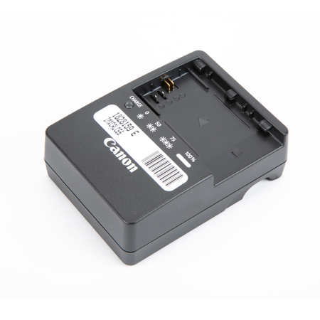Canon LC-E6 Compact Battery Charger for the LP-E6 Battery Packs