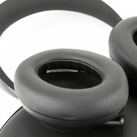 Bose Headphones 700 Noise Cancelling Bluetooth Headphones, Black