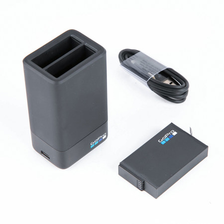 GoPro Fusion Dual Battery Charger Plus Battery