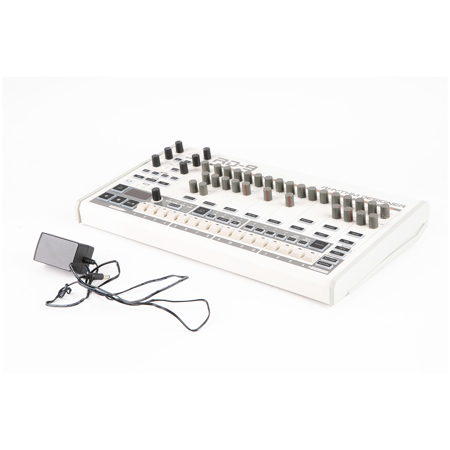Behringer Rhythm Designer RD-9 Classic Analog/Digital Drum Machine - SKU#1842337