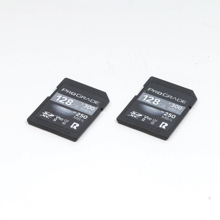 Prograde Digital 128GB SDXC UHS-II U3 Class 10 V90 Cobalt Memory Card, 300MB/s Read, 250MB/s Write, 2-Pack