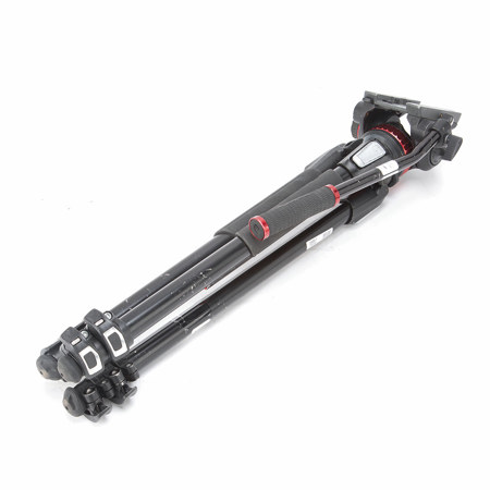 Manfrotto MVH502AH Fluid Video Head with MT055XPRO3 Aluminum 3-Section Tripod