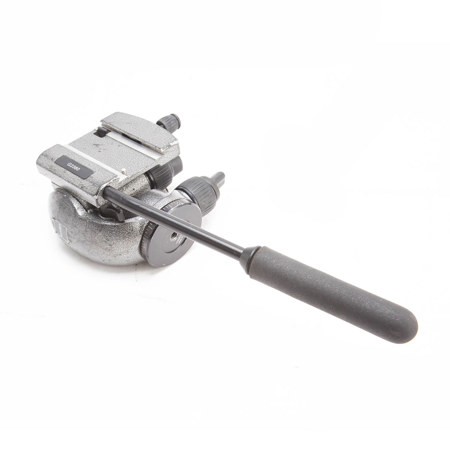 Gitzo G2380 Video Fluid Head - Supports up to 11 lbs SKU#1853495
