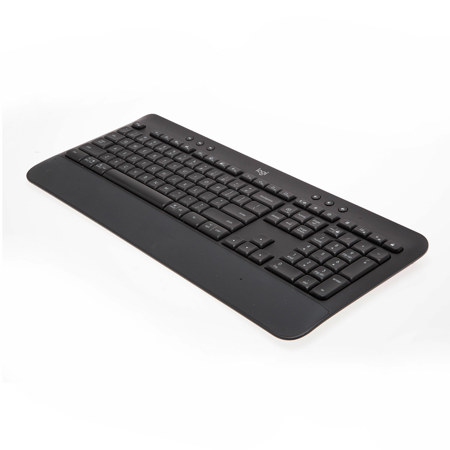 Logitech Signature K650 Wireless Keyboard, Graphite - SKU#1854772