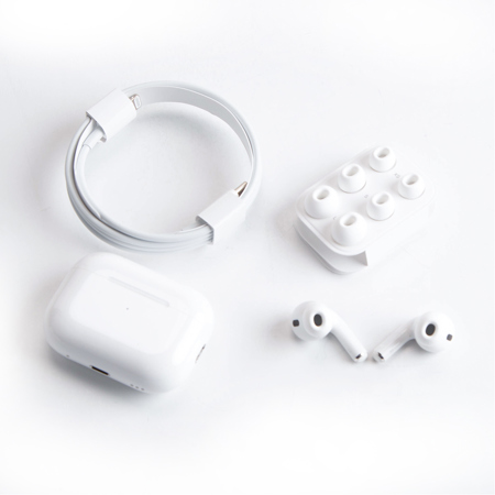 Apple AirPods Pro with MagSafe Charging Case - 2nd Gen SKU#1860770