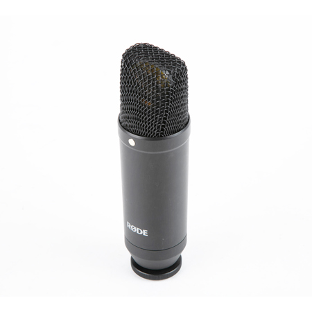 Rode NT1 Quiet 1" Cardioid Condenser Microphone - SKU#1864445
