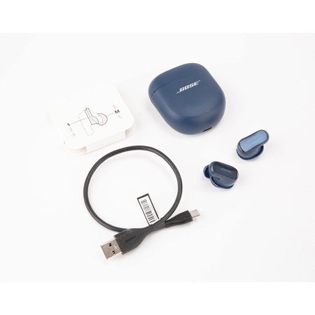 Bose QuietComfort Ultra Wireless Noise Cancelling Earbuds Lunar Blue