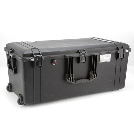 Pelican 1646AirNF Wheeled Hard Case - Black, NO FOAM SKU#1867309