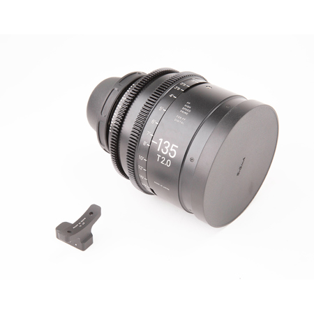 Sigma 135mm T2.0 High-Speed Art Prime Lens with /i Technology for PL Mount, Feet