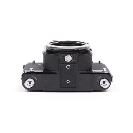 USED Pentax 6x7 Medium Format SLR Camera Body, With Mirror Lock-Up