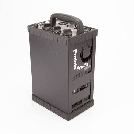 Profoto Pro-7a 2400 Generator (2400Ws) #900723 / 701-070