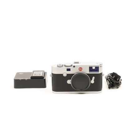 Leica M10 Mirrorless Digital Rangefinder Camera, Silver Chrome