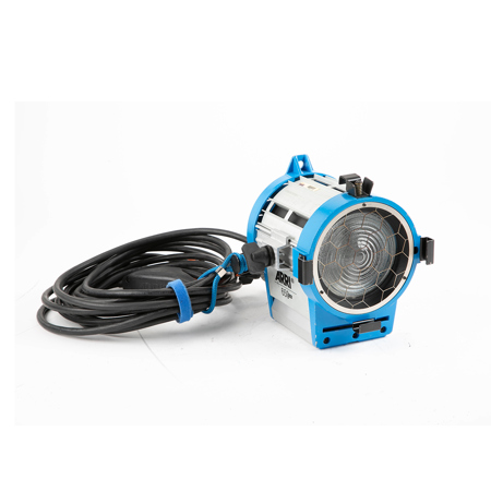Arri Junior 650 Plus Tungsten Fresnel Light with 4.3" Lens - SKU#1892547