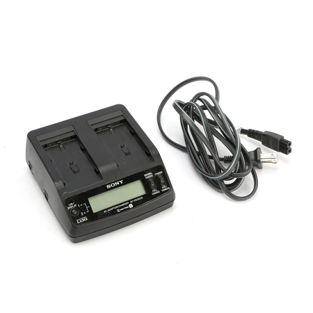Sony L Series Super Quick Twin-Charger with AC/DC Adapter