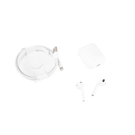 Apple Airpods with Charging Case - 2nd Gen SKU#1910753