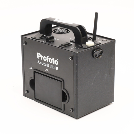 Profoto Acute-B 600R, 600 watt Second Battery Operated Flash Generator ith Built-in Pocket Wizard Receiver #900932 / 501-601