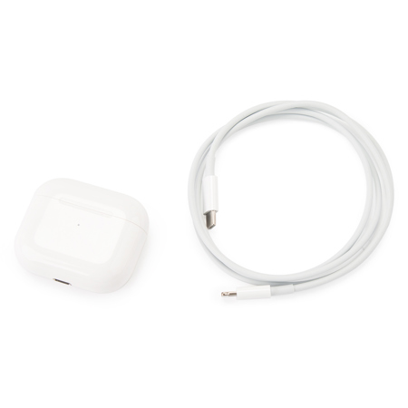 Apple AirPods with Lightning Charging Case, 3rd Gen