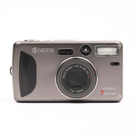 Kyocera Yashica T zoom 28mm - 70mm compact film camera - Carl Zeiss Vario Tessar lens