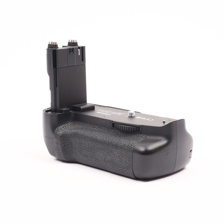 Canon BG-E7 Battery Grip for the EOS 7D Digital SLR Camera