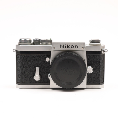 Nikon-F Manual Focus Camera Body SLR w/o Finder, Chrome