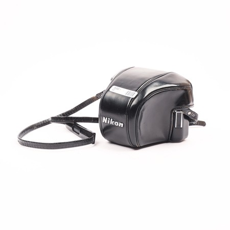 Nikon-F Manual Focus Camera Body SLR w/o Finder, Chrome