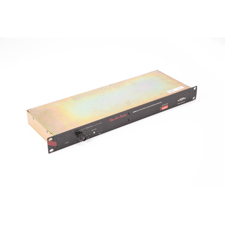 Studio Technologies Model 80 Stereo Analog Audio Distribution Amplifier #1921160