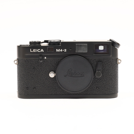 Leica M4-2 35mm Rangefinder Film Camera