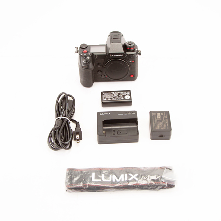 Panasonic LUMIX DC-S1H Mirrorless Digital Camera Body