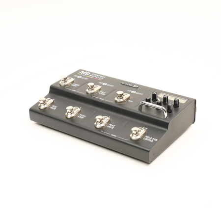 Used Line 6 M9 Stompbox Modeler - Delay, Modulation