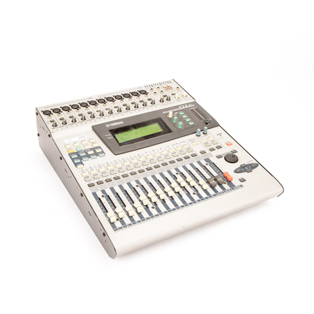 Yamaha 01V Digital Mixing Console - SKU#1939126