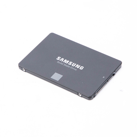 Samsung 2TB 870 EVO 2.5" SATA III Internal SSD, 560MB/s Read, 530MB/s Write