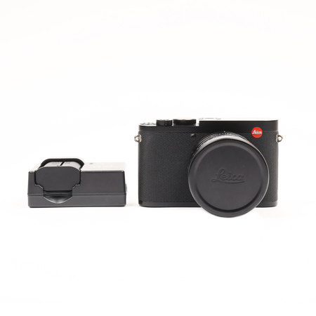 Leica Q2 Compact Digital Camera, ROW (Rest of World) Edition #19051