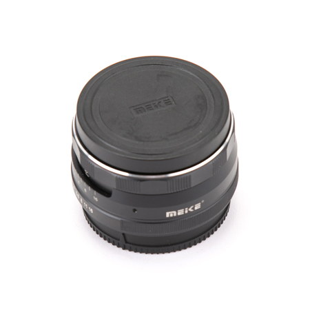 Meike 25mm f/1.8 Lens for Micro-Four Thirds (M4/3), Black