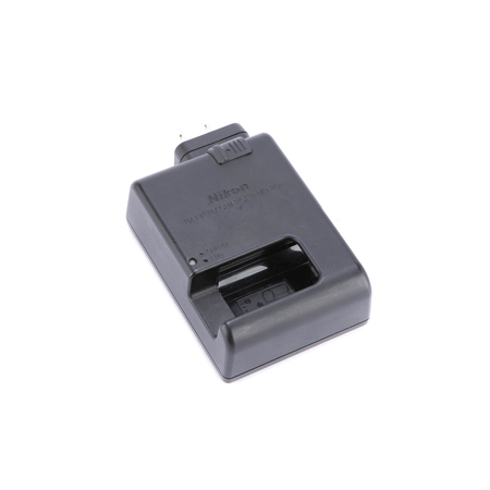 Nikon MH-25-a Quick-Charger for EN-EL15 Rechargeable Battery