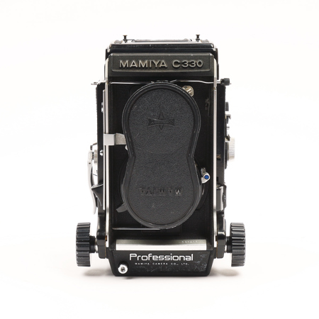 Mamiya C-330 PRO F Camera With 80mm F/2.8 Lens & waist level finder