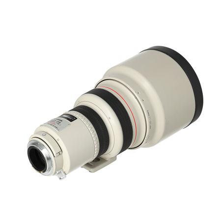 USED Canon EF 200mm f/1.8L USM Autofocus Telephoto Lens.