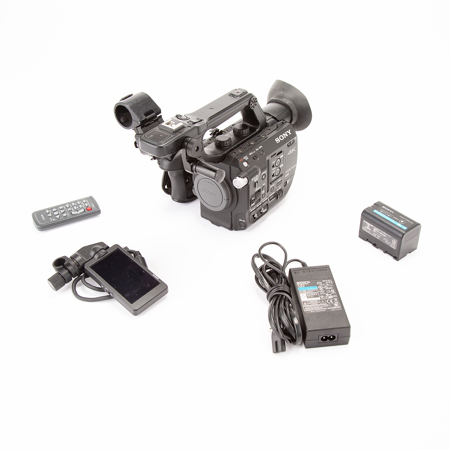 Sony PXW-FS5 4K XDCAM Camera System with Super 35 CMOS Sensor (670 Hours)