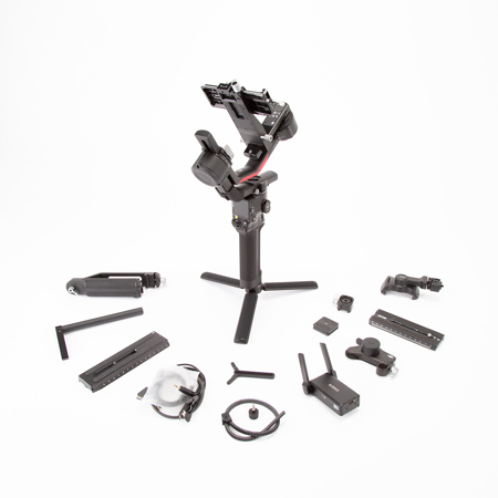 DJI RS 4 Pro Combo Gimbal Stabilizer